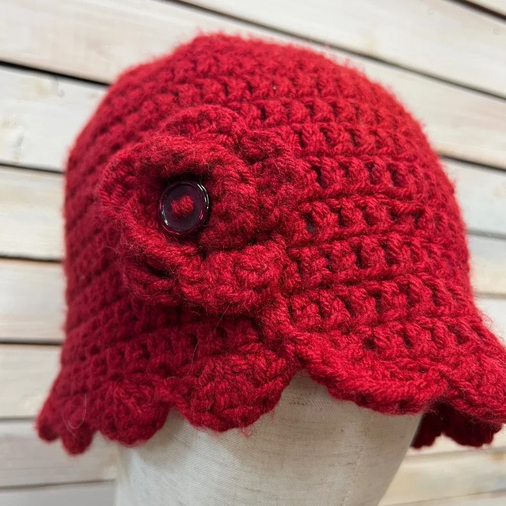 Vintage Red Crochet Cloche Hat Wool Blend Button Rosette Flapper 1920s Style OS